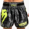 ⁦מכנס איגרוף תאילנדי Venum Giant Camo Muay Thai Shorts⁩ – תמונה ⁦4⁩