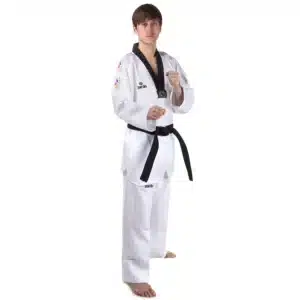 חליפת טקוואנדו מקצועית Daedo Dobok Competition Hi-Tech מאושרת