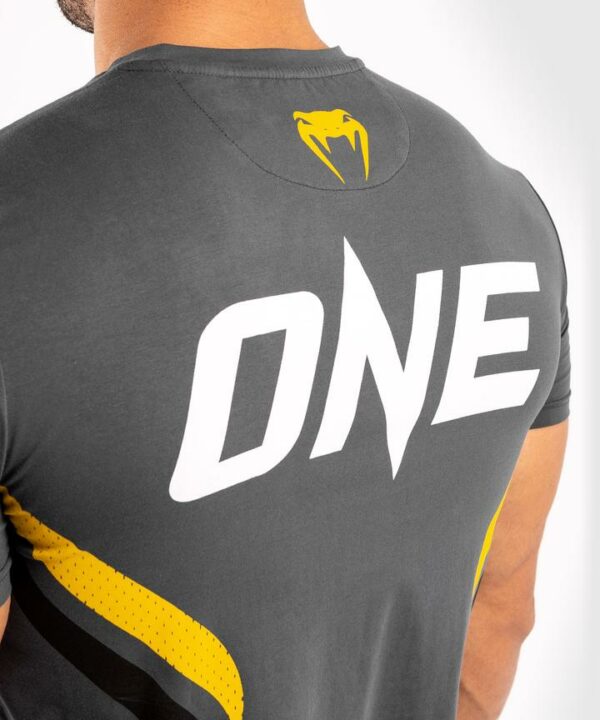 חולצת Venum ONE FC Impact Dry Tech T-Shirt -אפור צהוב