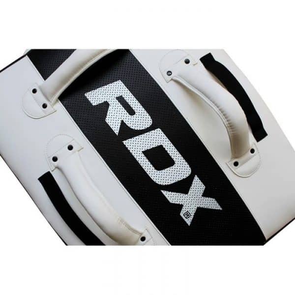 כרית מגן לפה בעיטה מעוקל - RDX