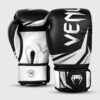 ⁦כפפות איגרוף  Venum "Challenger 3.0" Boxing Gloves - שחור/לבן⁩ – תמונה ⁦2⁩