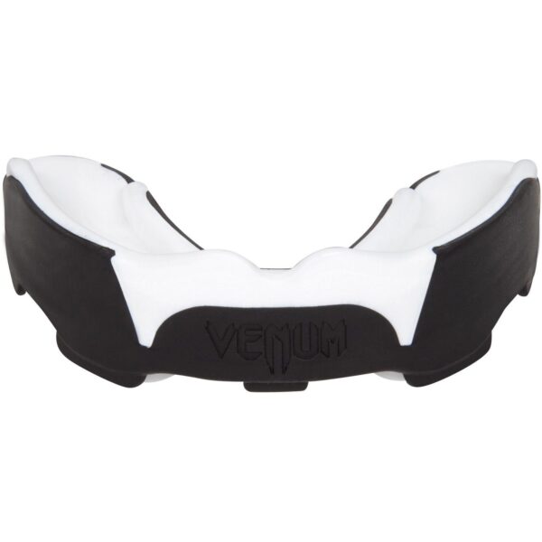 [Venum Mouthguard] Black/White Predator - מגן שיניים פרדטור שחור/לבן