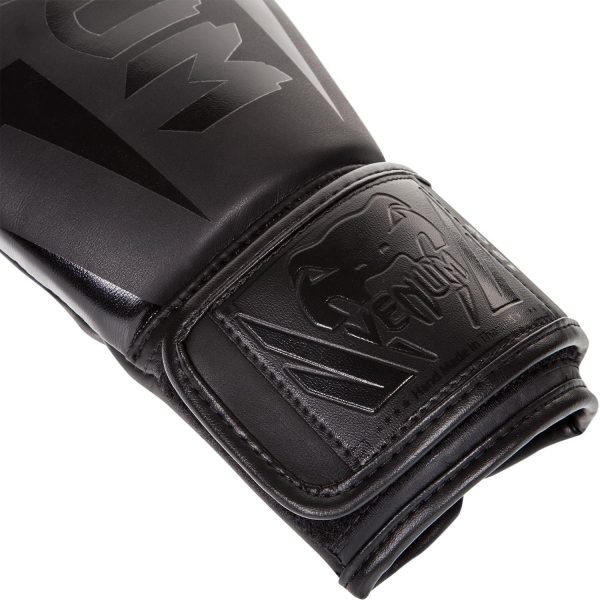 כפפות איגרוף VENUM ELITE BOXING GLOVES - שחור/מאט
