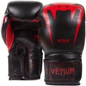 כפפות איגרוף ונום עור אמיתי  Venum "Giant 3.0" Boxing Gloves - שחור אדום