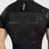 ⁦ראשגארד קצר אפור/שחור Venum G-Fit Air Men's Short Sleeve Rashguard - Deep Black/Desert Sand⁩ – תמונה ⁦3⁩