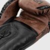 ⁦כפפות איגרוף ונום אימפקט  VENUM IMPACT BOXING GLOVES - חום שחור 14oz⁩ – תמונה ⁦2⁩
