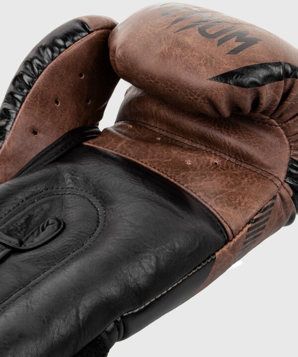 כפפות איגרוף ונום אימפקט  VENUM IMPACT BOXING GLOVES - חום שחור 14oz