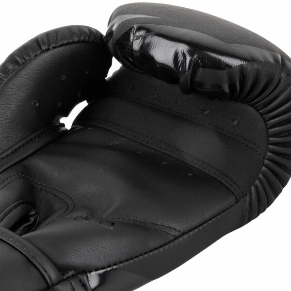 כפפות אגרוף Venum "Challenger 3.0" Boxing Gloves - שחור/שחור