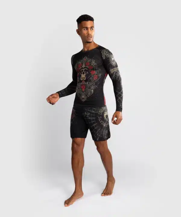 חולצת ראשגרד ונום Venum Santa Muerte 5.0 Men’s Long Sleeve Rashguard - Deep Black/Gold