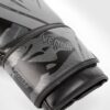 ⁦כפפות איגרוף 2.0 Venum CONTENDER Boxing Gloves - שחור שחור⁩ – תמונה ⁦2⁩