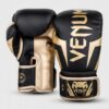 ⁦כפפות אגרוף Venum Elite Boxing Gloves שחור זהב⁩ – תמונה ⁦2⁩