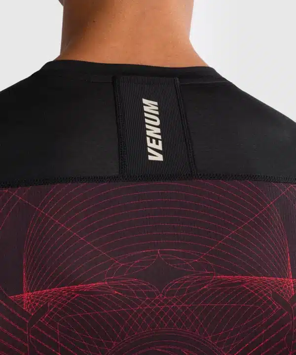 חולצת ראשגארד Venum G-Fit Air Men's Short Sleeve Rashguard - Deep Black/Fire Red