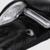 ⁦כפפות אגרוף Venum Giant 3.0 Boxing Gloves - Nappa Leather שחור כסוף⁩ – תמונה ⁦3⁩