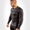 ⁦חולצת Venum ONE FC Impact Rashguard - long Sleeves שחור⁩ – תמונה ⁦3⁩