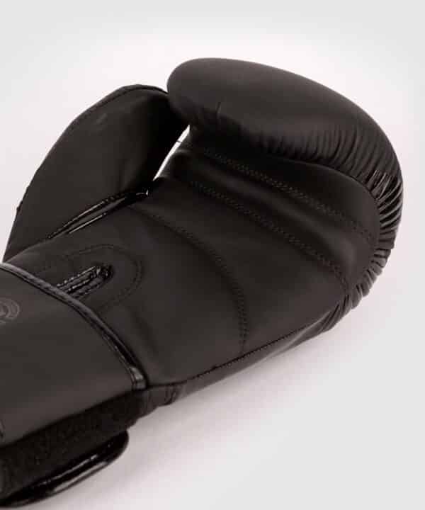 כפפות אגרוף Venum Boxing Gloves Contender 2.0 שחור