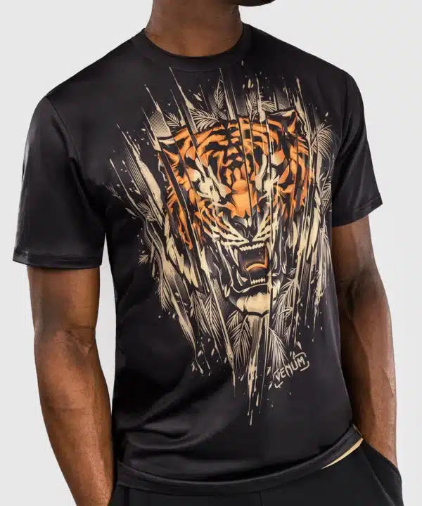 חולצת ונום דרייפט שחורה -Venum Tiger Men's Dry Tech T-Shirt - Black/Neon Orange