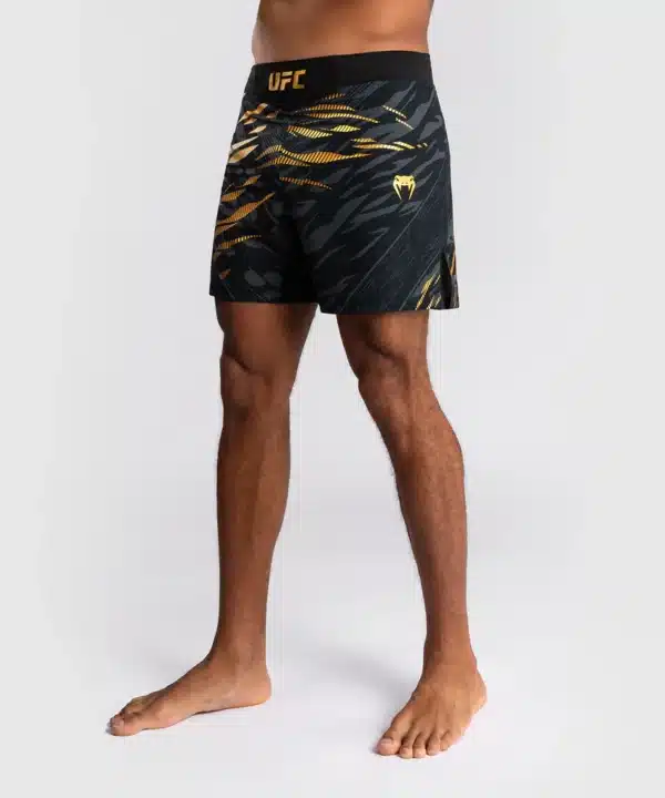 מכנס ונום  UFC UFC Fusion by Venum Authentic Fight Night Men’s Fight Short - Short Fit - Champion