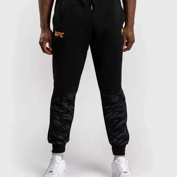 מכנס לחימה ונום UFC שחור-UFC Fusion by Venum Men’s Replica Pant - Champion