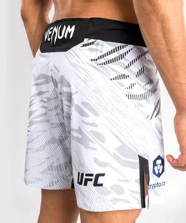 מכנס ונום UFC לבן - UFC Fusion by Venum Authentic Fight Night Men’s Fight Short - Short Fit - White