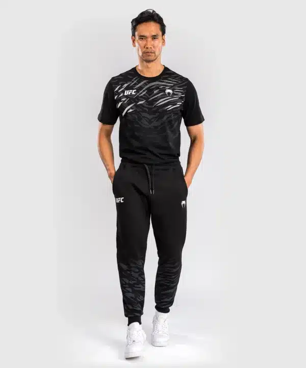 מכנס ונום UFC שחור- UFC Fusion by Venum Men’s Replica Pant - Black