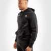⁦קפוצ׳ון ונום UFC שחור- UFC VENUM REPLICA MEN'S HOODIE - BLACK⁩ – תמונה ⁦4⁩