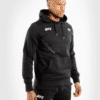 ⁦קפוצ׳ון ונום UFC שחור- UFC VENUM REPLICA MEN'S HOODIE - BLACK⁩ – תמונה ⁦2⁩