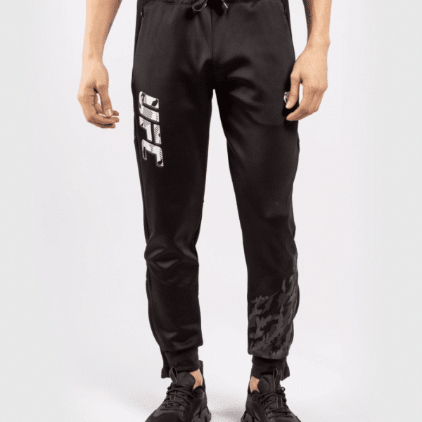 מכמנס ונום UFC שחור - UFC VENUM AUTHENTIC FIGHT WEEK MEN'S PANTS - BLACK