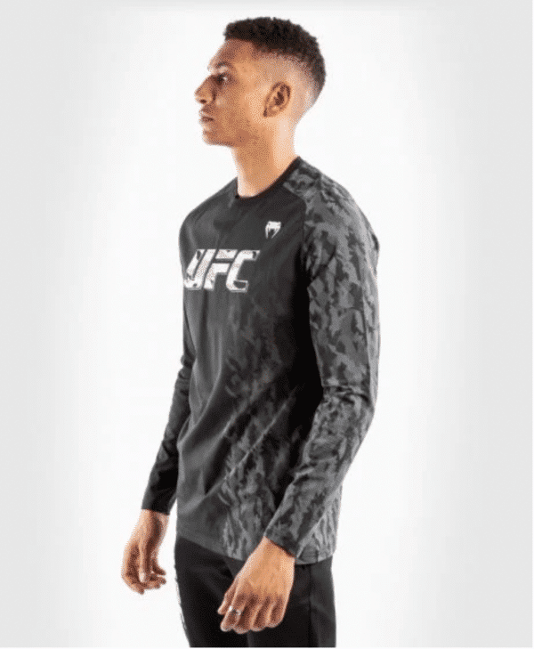 חולצה עם שרוול ארוך של ונום UFC שחורה -UFC VENUM AUTHENTIC FIGHT WEEK MEN'S LONG SLEEVE T-SHIRT - BLACK