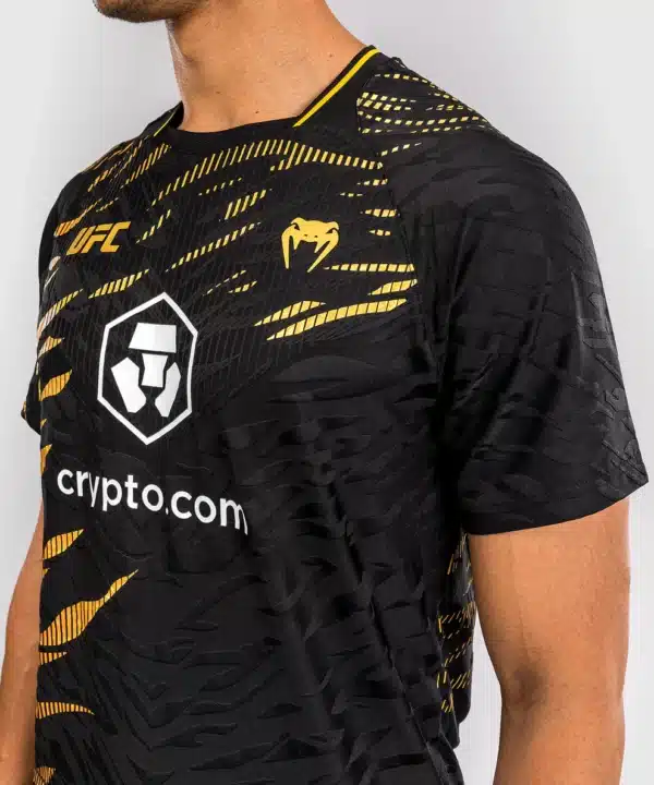 חולצה UFC אימון  UFC Fusion by Venum Authentic Fight Night Men’s Walkout Jersey - Champion