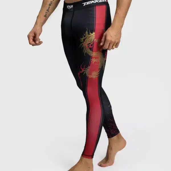 מכנס טייץ ונום שחור - Venum x Tekken 8 - Marshall Law Spats - Black/Red/Gold