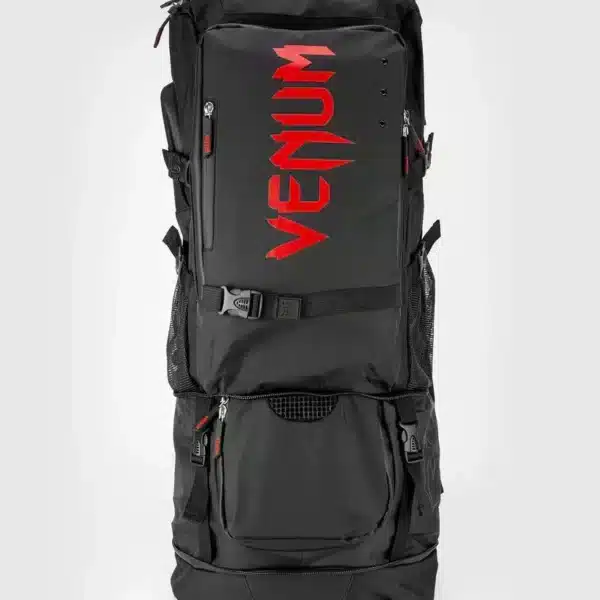 תיק ונום Venum Challenger Xtreme Evo Black/Gold - שחור/זהב