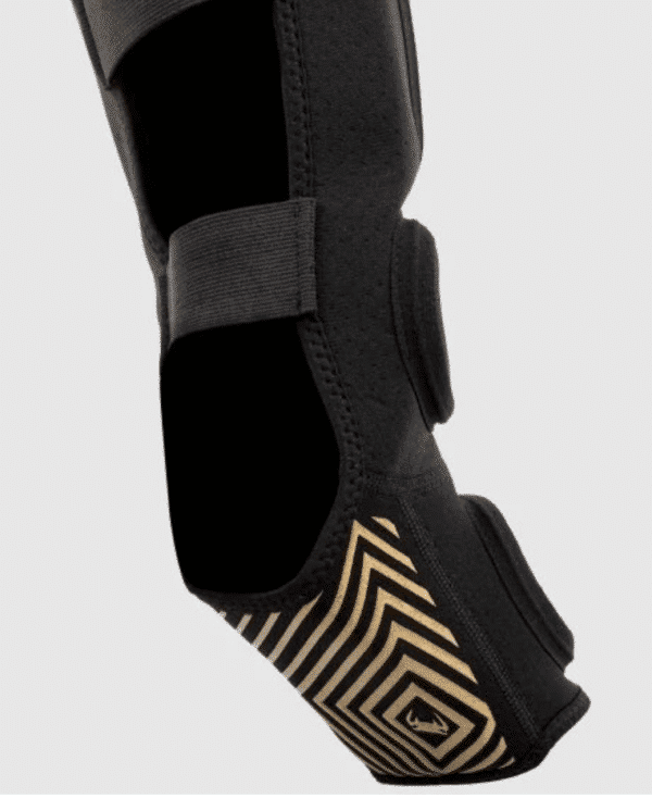 מגני רגלים רכים ונום VENUM KONTACT EVO SHIN GUARDS - שחור זהב