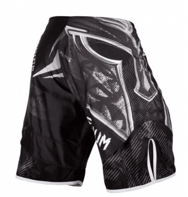 מיכנס לחימה של ונום - VENUM GLADIATOR 3.0 FIGHTSHORTS - BLACK/WHITE