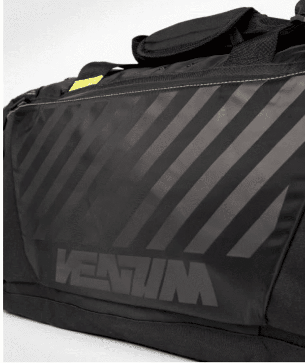 תיק ונום – Venum Trainer Lite Evo Sports Bags – Black/RED