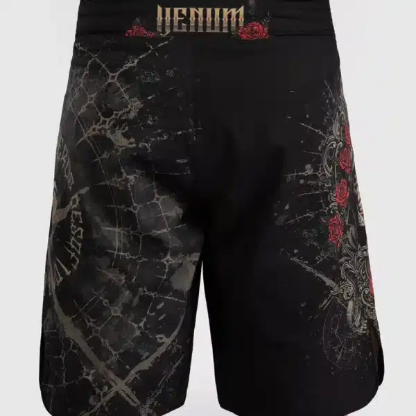 מיכנס לחימה של ונום - Venum Santa Muerte 5.0 Men’s Fight Shorts - Deep Black/Gold