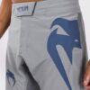 ⁦מיכנס לחימה של ונום -VENUM LIGHT 5.0 FIGHTSHORT - GREY/BLUE⁩ – תמונה ⁦2⁩