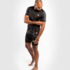 ⁦חולצת ונום שחור/זהב - VENUM ATHLETICS DRY TECH T-SHIRT – BLACK/GOLD⁩ – תמונה ⁦7⁩