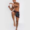 ⁦מכנס VENUM PHANTOM MUAY THAI SHORTS שחור/אדום⁩ – תמונה ⁦2⁩