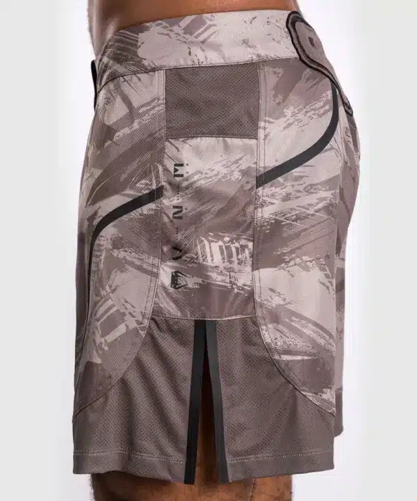 מיכנס לחימה של ונום VENUM ELECTRON 3.0 FIGHTSHORT - Sand