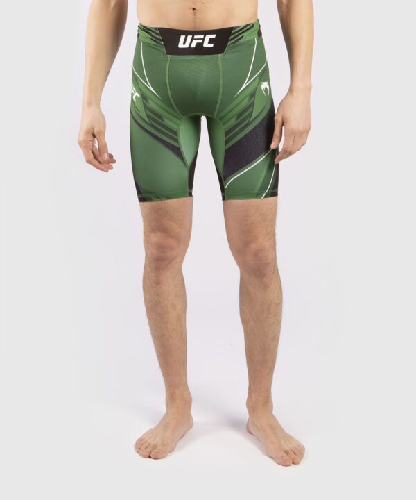 [UFC Venum Pro Line] Green Men's Vale Tudo Shorts מכנס טייץ ונום קצר ירוק