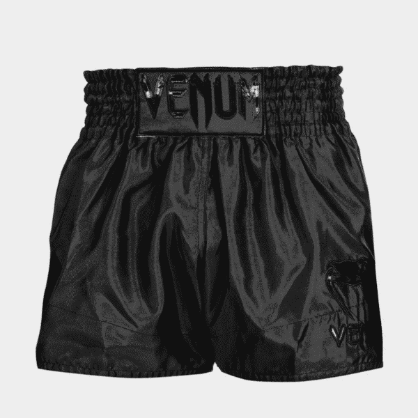 [Venum Muay Thai] Black/Black Shorts Classic מכנס ונום אגרוף תאילנדי שחור/שחור