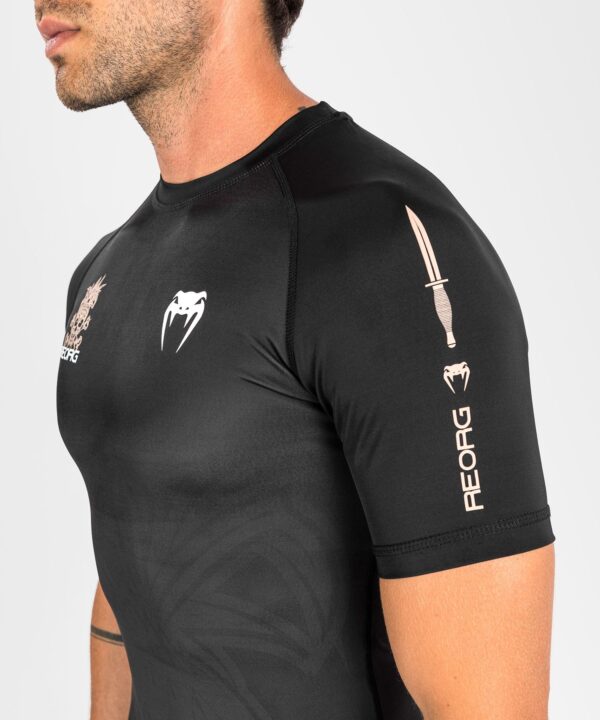 [Venum Reorg] Black Rashguard Short Sleeves חולצת ראשגארד ונום קצרה שחור