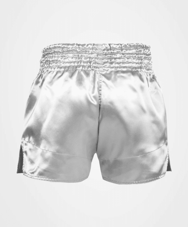 [Venum Muay Thai] Silver/Black Shorts Classic מכנס ונום אגרוף תאילנדי כסף/שחור