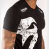 ⁦[Venum Giant T-shirt] Black/White - חולצת ונום שחור/לבן⁩ – תמונה ⁦4⁩