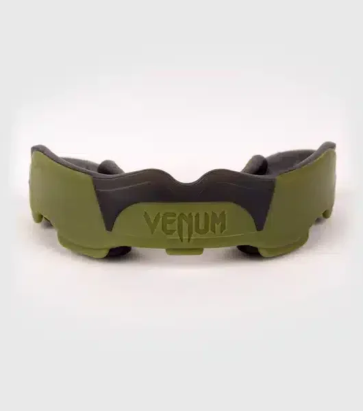 [Venum Mouthguard] Green/Black Predator - מגן שיניים פרדטור ירוק/שחור