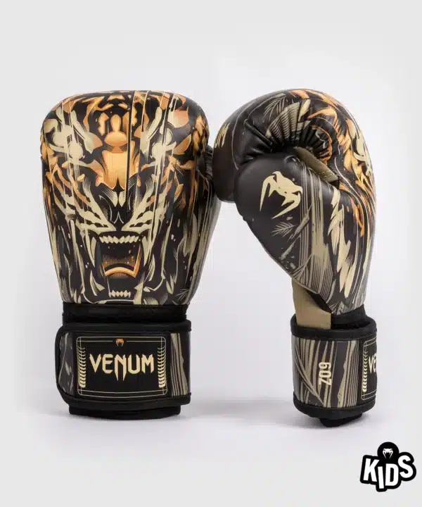כפפות אגרוף לילדים ונום- מקצועיות Venum Tiger Kids Boxing Gloves - Black/Neon Orange