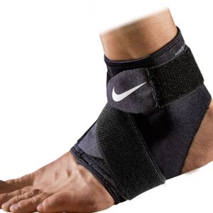 שרוול/תומך קרסול נייקי שחור לילידים Nike Ankle Support
