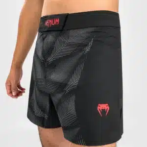 מכנסי לחימה Venum Phantom Fightshorts Black/Red