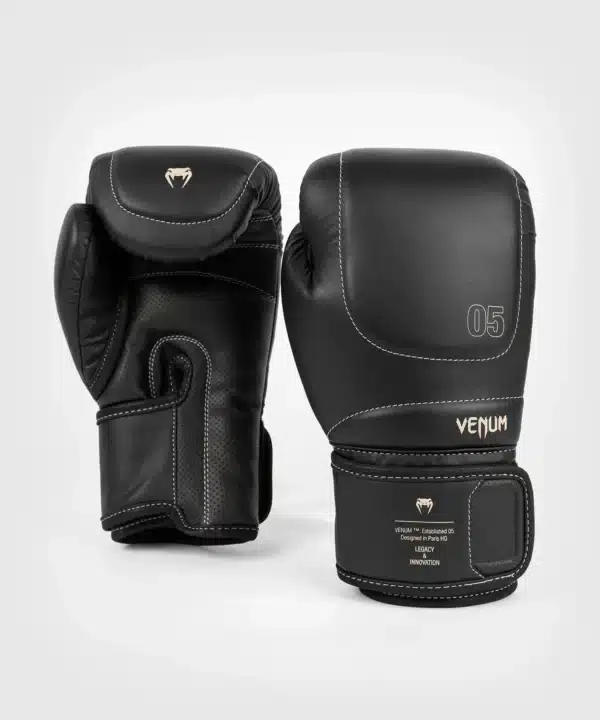 כפפות איגרוף Venum Impact Evo Boxing Gloves Black