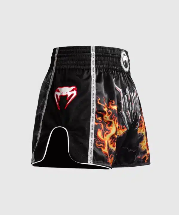 מכנס איגרוף תאילנדי Venum Gladiator 5.0 Muay Thai Shorts - Black/Neon Orange